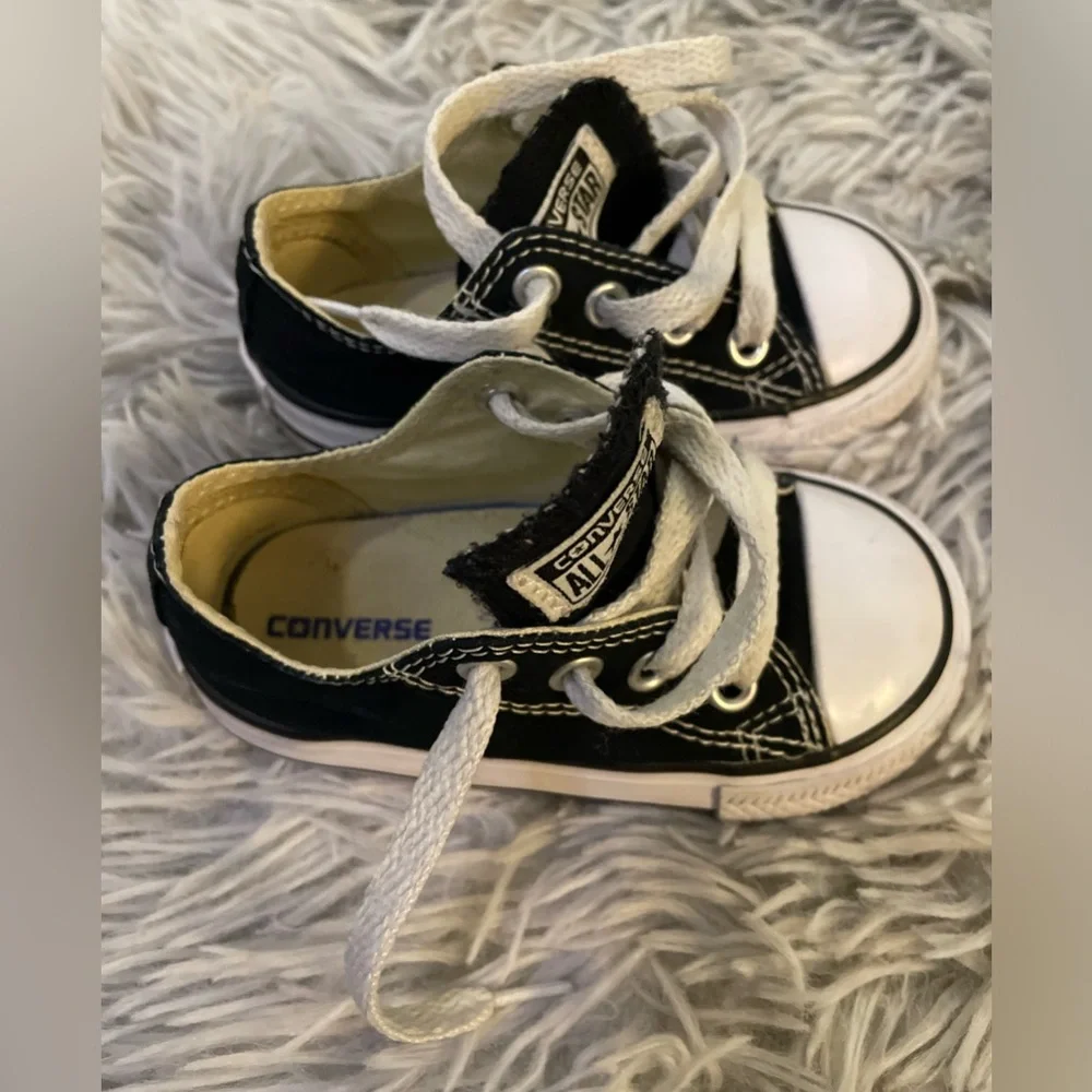 Baby converse Allstars. Size 5.